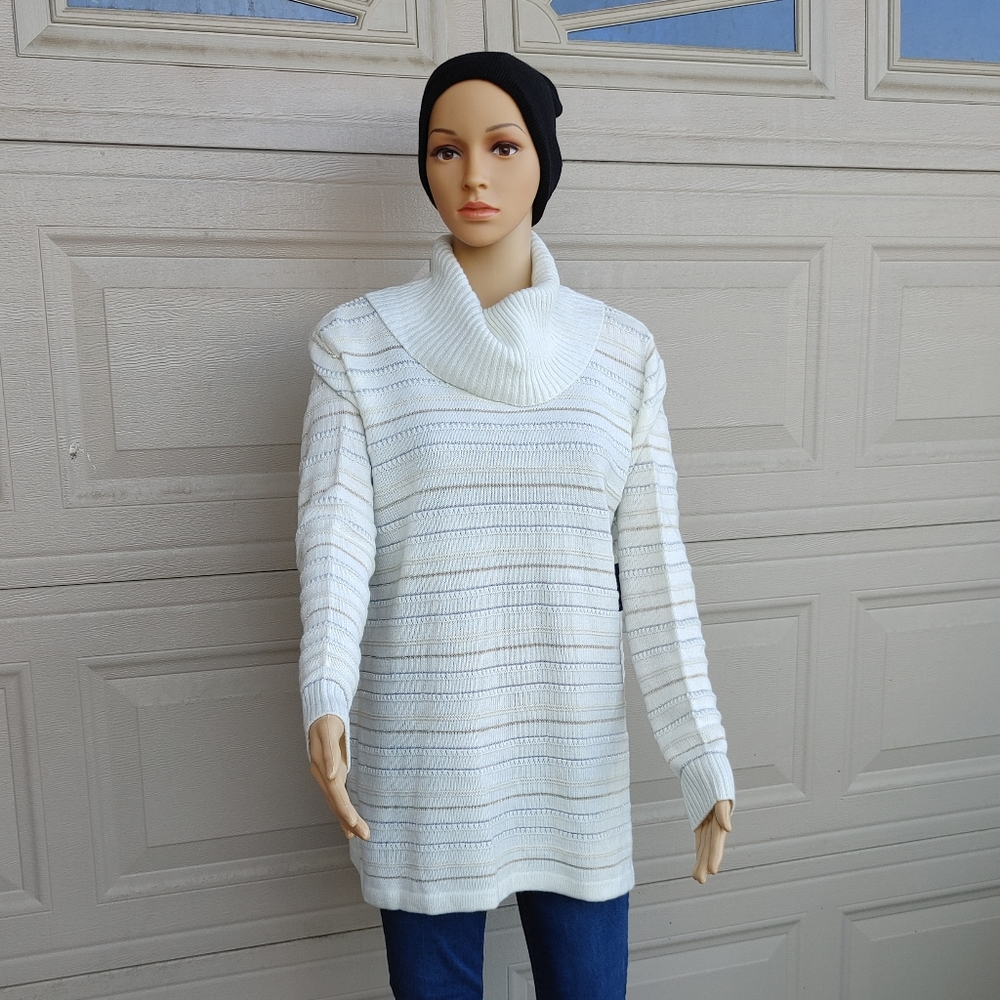BASIC EDITIONS WOMEN'S TURTLENECK SWEATER